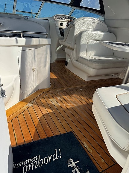 Sea Ray 290 Sundancer - Cummins/Mercruiser 4,2 l fra 2005 18 of 30