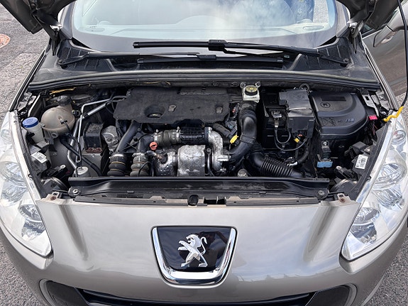 Peugeot 308 16 of 16