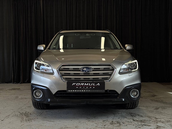 Subaru Outback 2 of 5