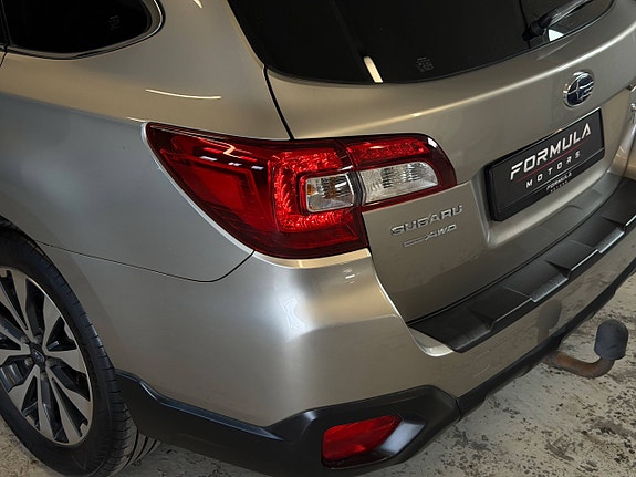 Subaru Outback 9 of 30