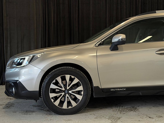 Subaru Outback 6 of 30