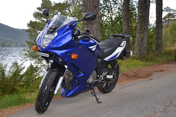 Suzuki GS 500 3 of 22