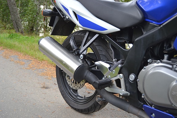 Suzuki GS 500 21 of 22