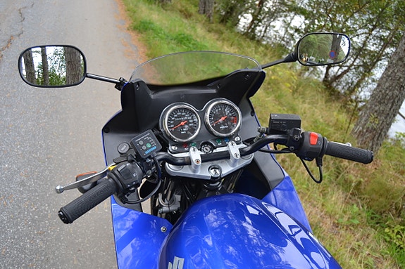 Suzuki GS 500 7 of 22