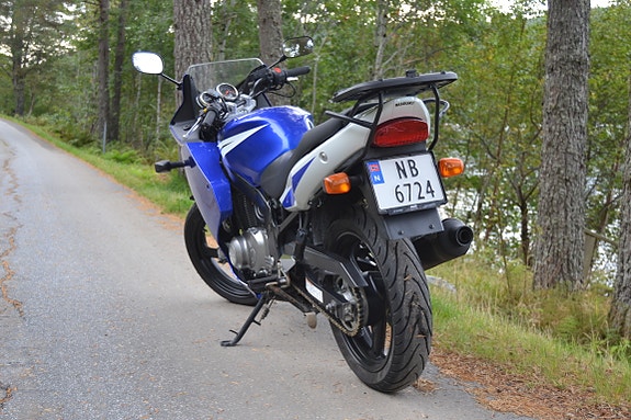 Suzuki GS 500 6 of 22