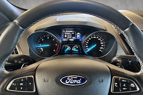 Ford Kuga 17 of 26