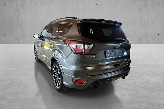 Ford Kuga 6 of 26