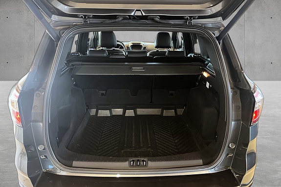 Ford Kuga 23 of 26