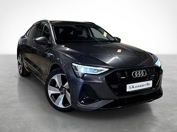Audi e-tron Sportback 4 of 5
