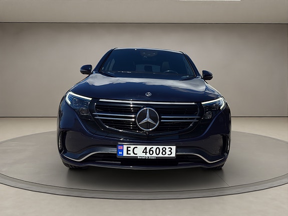 Mercedes-Benz EQC400 2 of 5