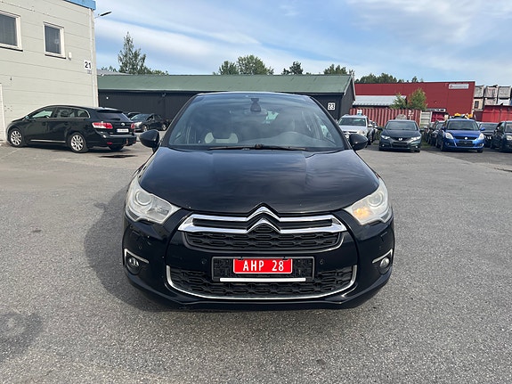 Citroen DS4 3 of 5