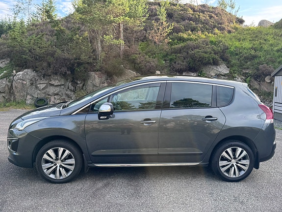 Peugeot 3008 4 of 5