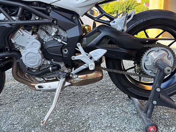 MV Agusta Brutale 800 8 of 20