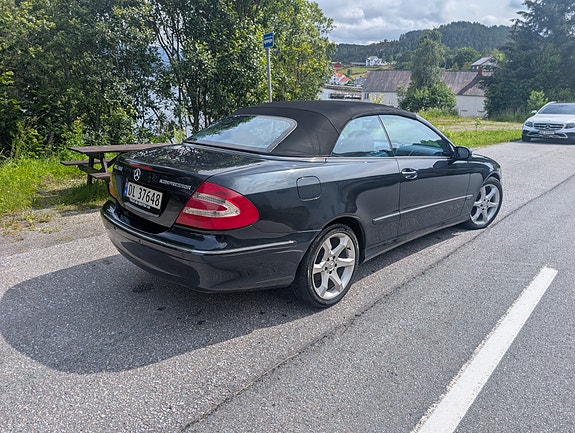 Mercedes-Benz CLK200 7 of 20