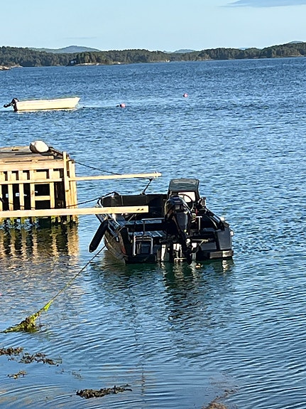 River 460XR m/Tohatsu 30 4 of 5