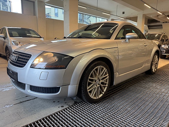 Audi TT 2 of 11