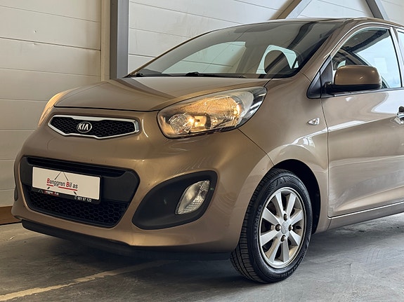 Kia Picanto 3 of 5