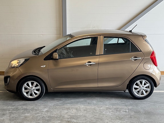 Kia Picanto 4 of 5