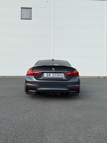BMW M4 8 of 25
