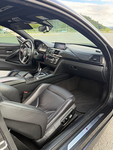 BMW M4 24 of 25