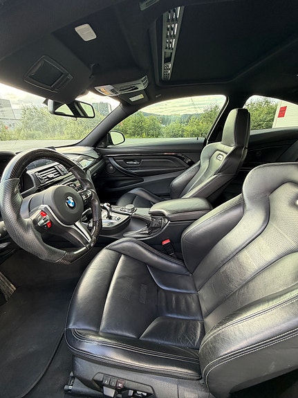 BMW M4 17 of 25