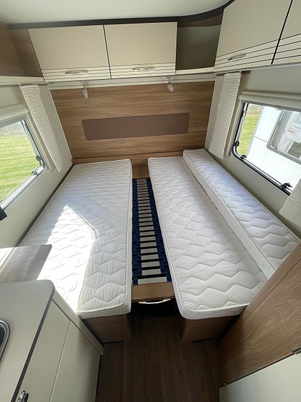 Bürstner Premio Life 480 TL Enkle senger / Truma / TV 5 of 5