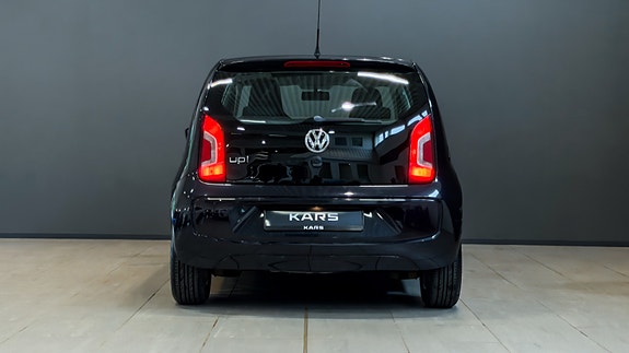Volkswagen UP! 4 of 5