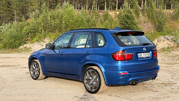 BMW X5 M 3 of 5