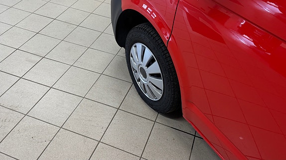 Volkswagen Transporter 3 of 5