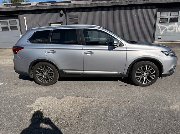 Mitsubishi Outlander 8 of 25