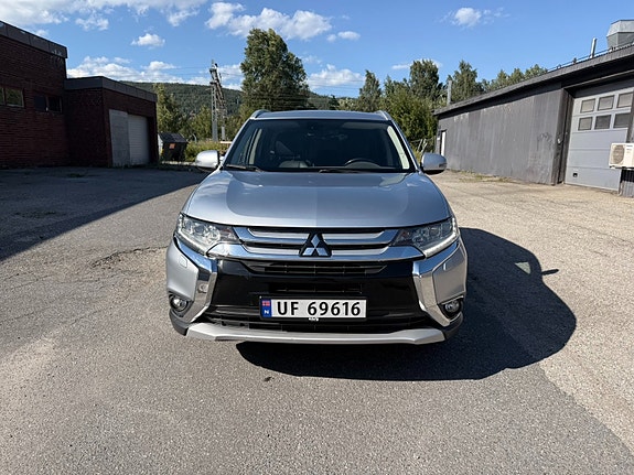 Mitsubishi Outlander 3 of 25