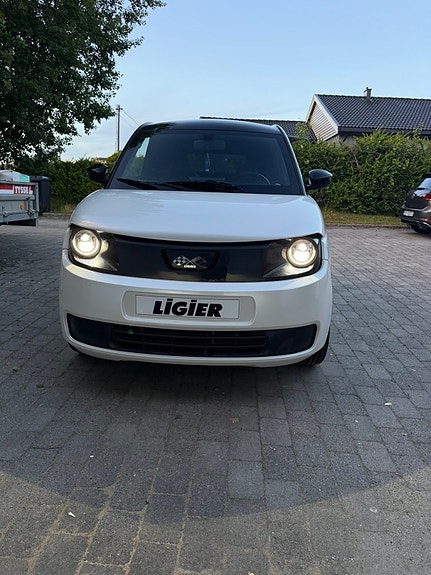 Ligier Myli Diesel 3 of 5