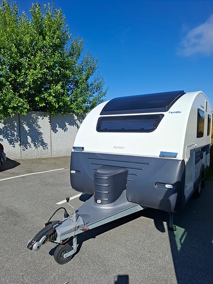 Adria Adria Action 391PH 2 of 5