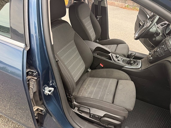 Opel Insignia 17 of 25
