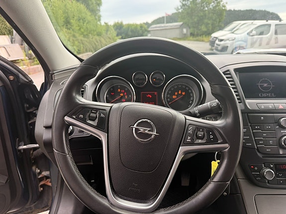 Opel Insignia 15 of 25
