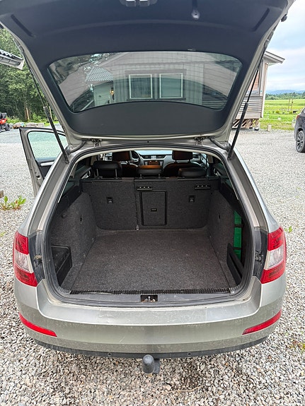Skoda Octavia 4 of 5