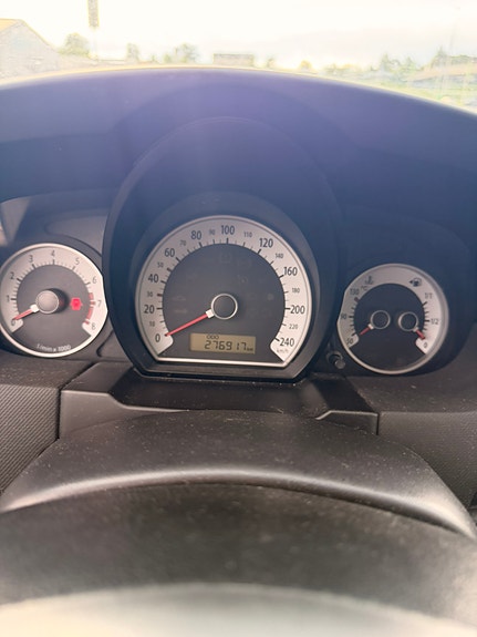 Kia Ceed 2 of 5