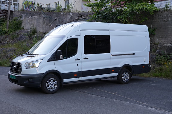 Ford Transit 350 2016 photo 2