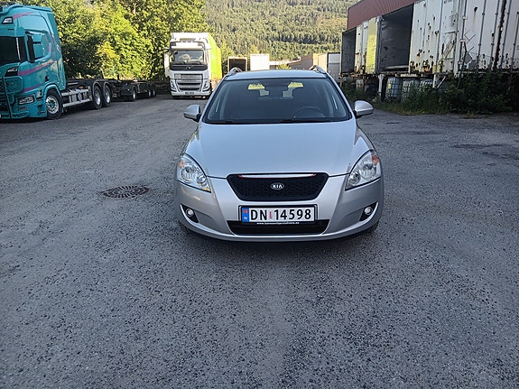Kia Ceed 5 of 5