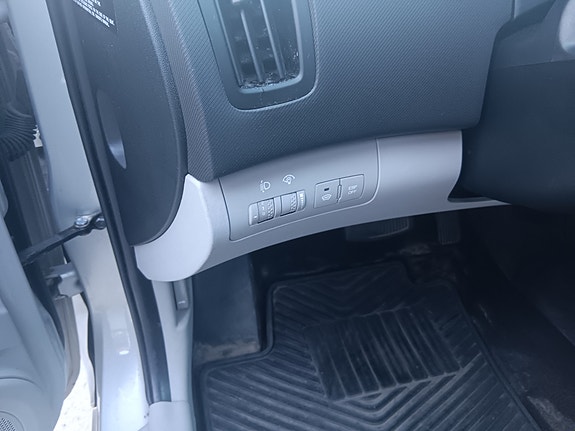 Kia Ceed 3 of 5