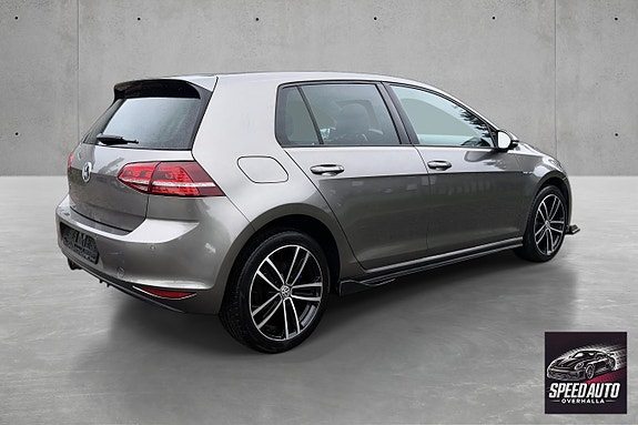 Volkswagen Golf VII 5 of 5