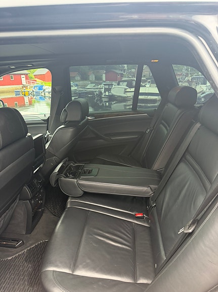 BMW X5 11 of 30