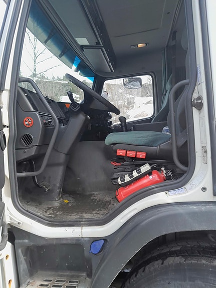 Volvo 9 of 10