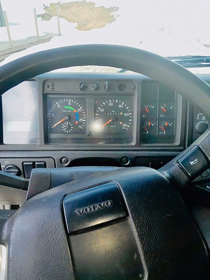 Volvo 5 of 10