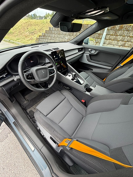Polestar 2 11 of 17
