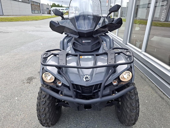 Can-Am Outlander Max 450 DPS 2 of 5