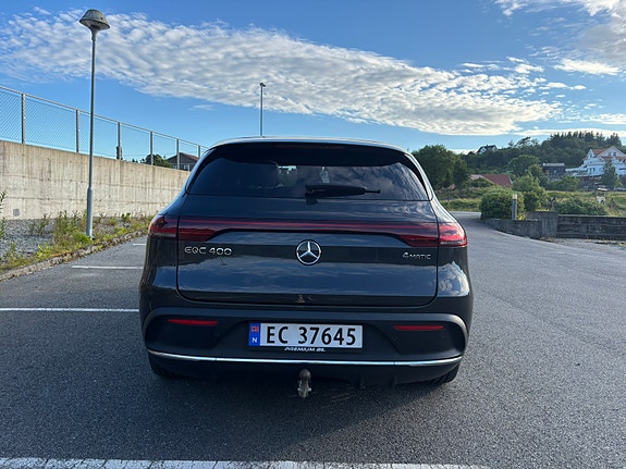 Mercedes-Benz EQC400 4 of 5