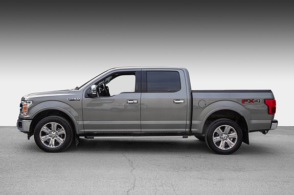Ford F-150 4 of 5