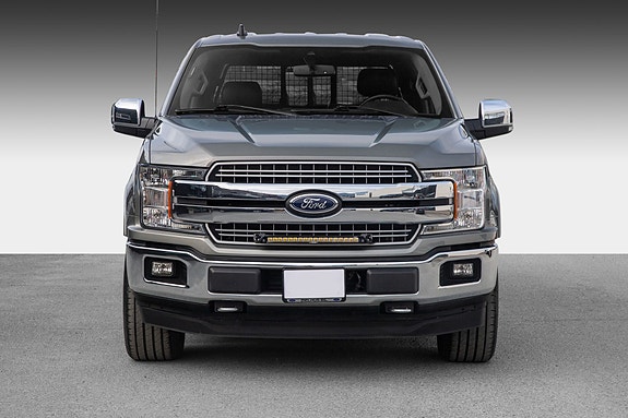 Ford F-150 2 of 5