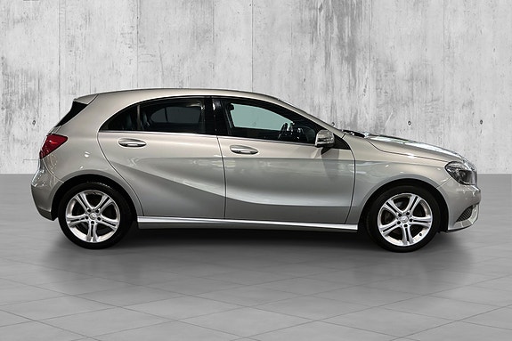 Mercedes-Benz A180 5 of 5